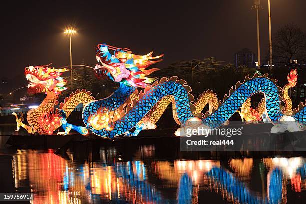 lanterna cinese drago - festival delle lanterne cinesi foto e immagini stock
