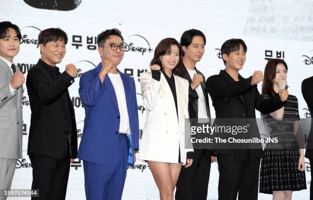 South Korean actors Kim Sung-kyun, Cha Tae-hyun, Ryu Seung-ryong, Han Hyo-joo, Jo In-seong, Lee Jung-ha, and Go Yoon-jung attend the press conference...