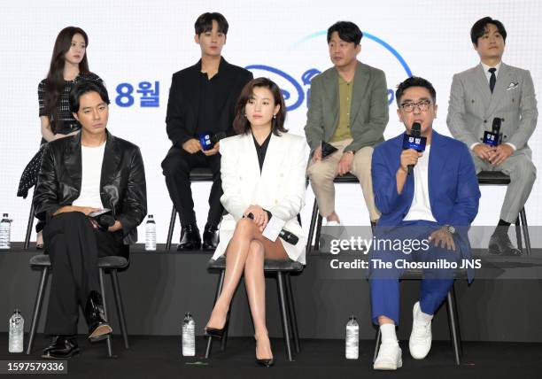 South Korean actors Go Youn-jung, Jo In-seong, Lee Jung-ha, Han Hyo-joo, Kim Hee-won, Ryu Seung-ryong, and Kim Sung-kyun attend the press conference...