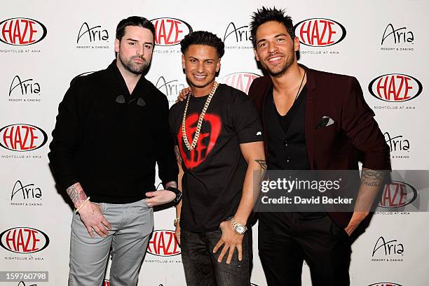 Jason Labbe 59 Ryan Labbe Stock Photos, High-Res Pictures, and Images - Getty Images