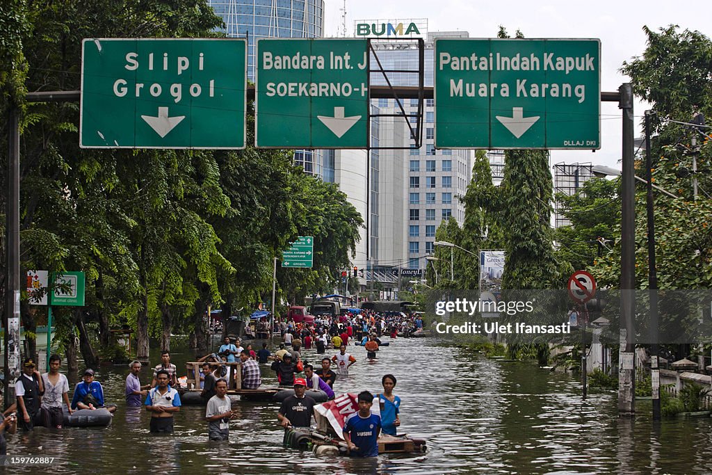 Death Toll Rises In Jakarta Floods