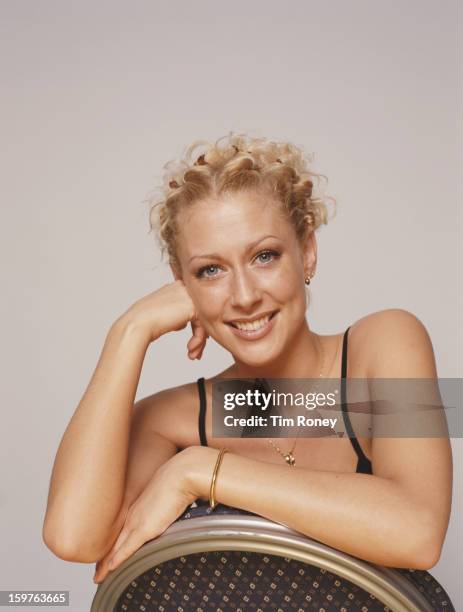 Tozer Steps Singer English singer Faye Tozer of the pop group Steps, circa 1998. News ...