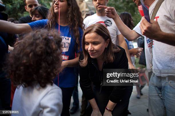 Israeli Labor party leader Shelly Yachimovich campaigns on January 20, 2013 in Tel Aviv, Israel. The Israeli general election will be held on January...