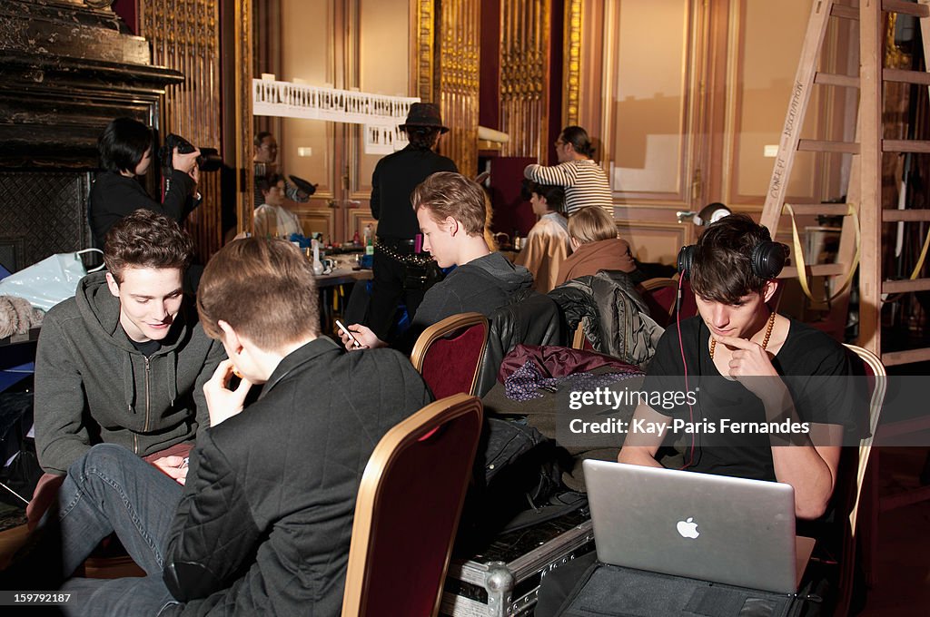 Rynshu: Backstage- Paris Fashion Week Menswear Autumn/Winter 2013