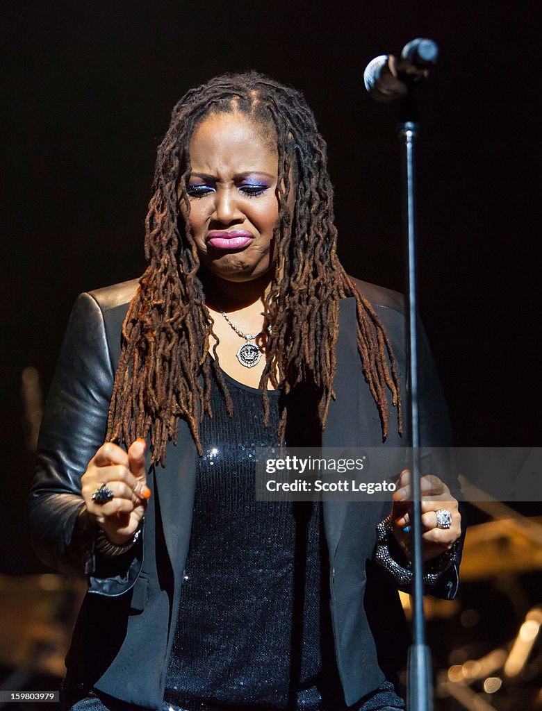 Lalah Hathaway In Concert