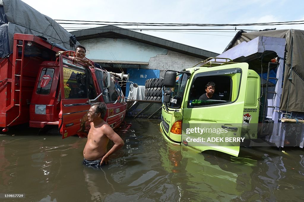 INDONESIA-WEATHER-FLOOD