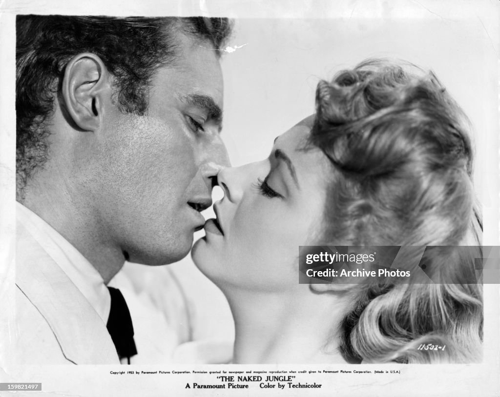 Charlton Heston And Eleanor Parker In 'The Naked Jungle'