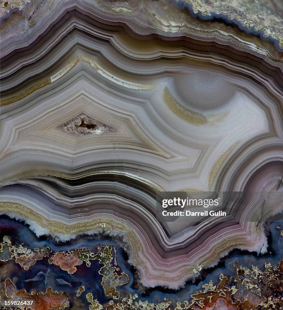 center banding pattern laguna agate, mexico - agate stock pictures, royalty-free photos & images