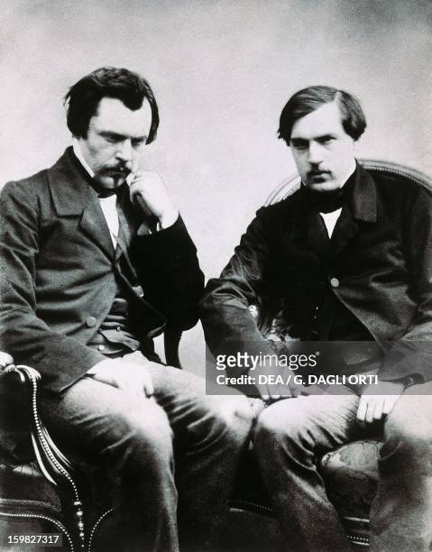 The brothers Edmond de Goncourt and Jules Huot de Goncourt , French writers. Photo by Felix Nadar .