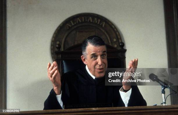 Fred Gwynne judges in a scene from the film 'My Cousin Vinny', 1992.