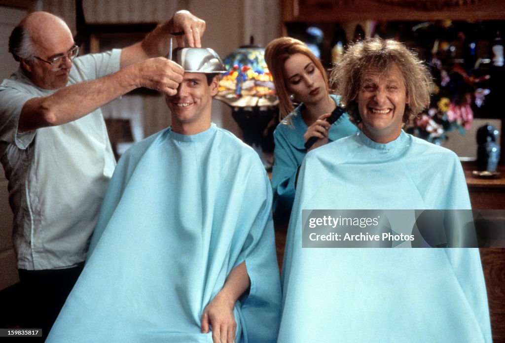 Jim Carrey And Jeff Daniels In 'Dumb & Dumber'