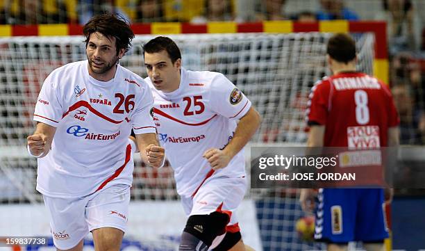 Daniel Ruesga 59 Carlos Ruesga Stock Photos, High-Res Pictures, and Images - Getty Images
