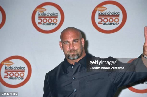 Bill Goldberg attends the Kids Choice Awards 2000 at Hollywood Bowl in Hollywood, California, United States, 13th April 2000.