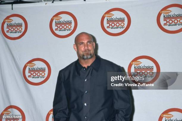 Bill Goldberg attends the Kids Choice Awards 2000 at Hollywood Bowl in Hollywood, California, United States, 13th April 2000.