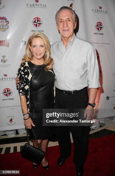 Pat Chris Riley 278 Pat Riley;Chris Riley Photos & High Res Pictures - Getty Images