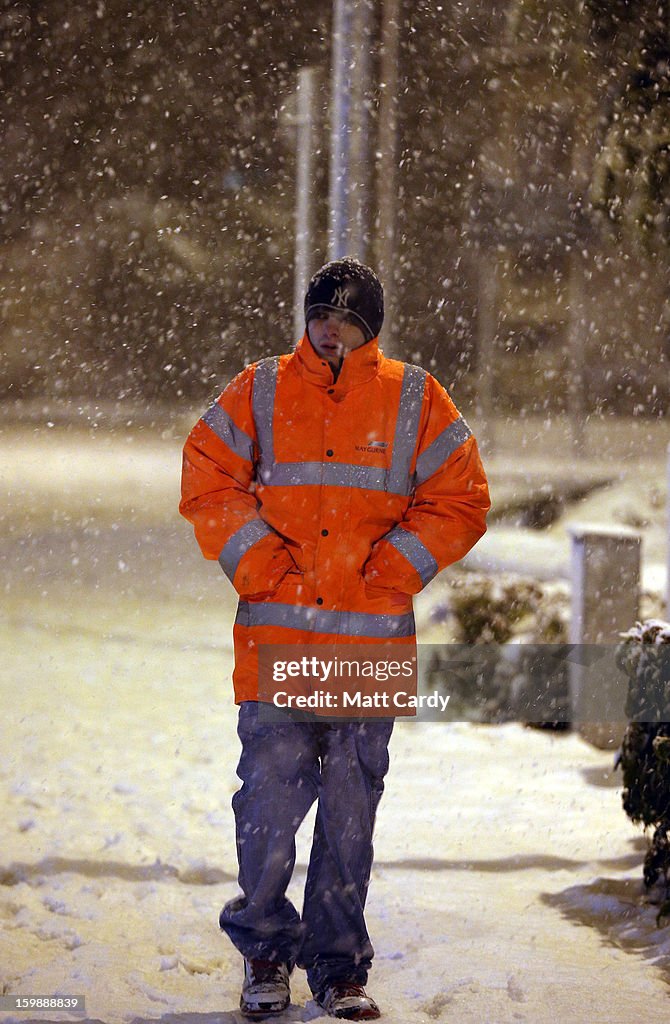 Snow Continues To Disrupt The UK's Road and Rail Networks