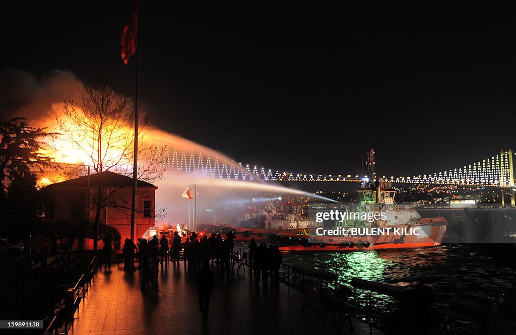 TURKEY-FIRE-UNIVERSITY-FRANCE