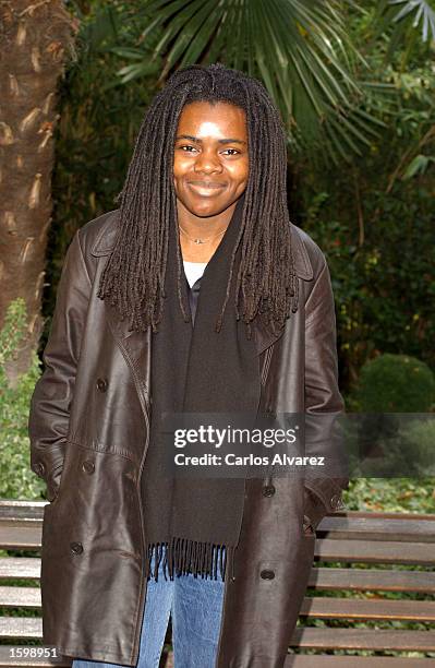 Singer Tracy Chapman attends the Spanish promotion of her new album, "Let it Rain" at Santo Mauro Hotel November 8, 2002 in Madrid, Spain.