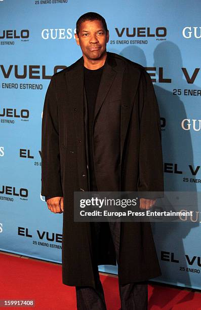 Denzel Washington attends 'El Vuelo' premiere on January 22, 2013 in Madrid, Spain.