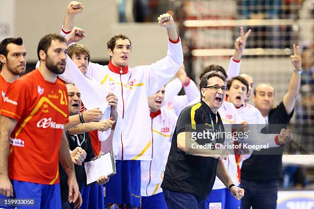 Head coach Valero Rivera of Spain celebrates during the quarterfinal match between Spain and Germany at Pabellon Principe Felipe Arena on January 23,...