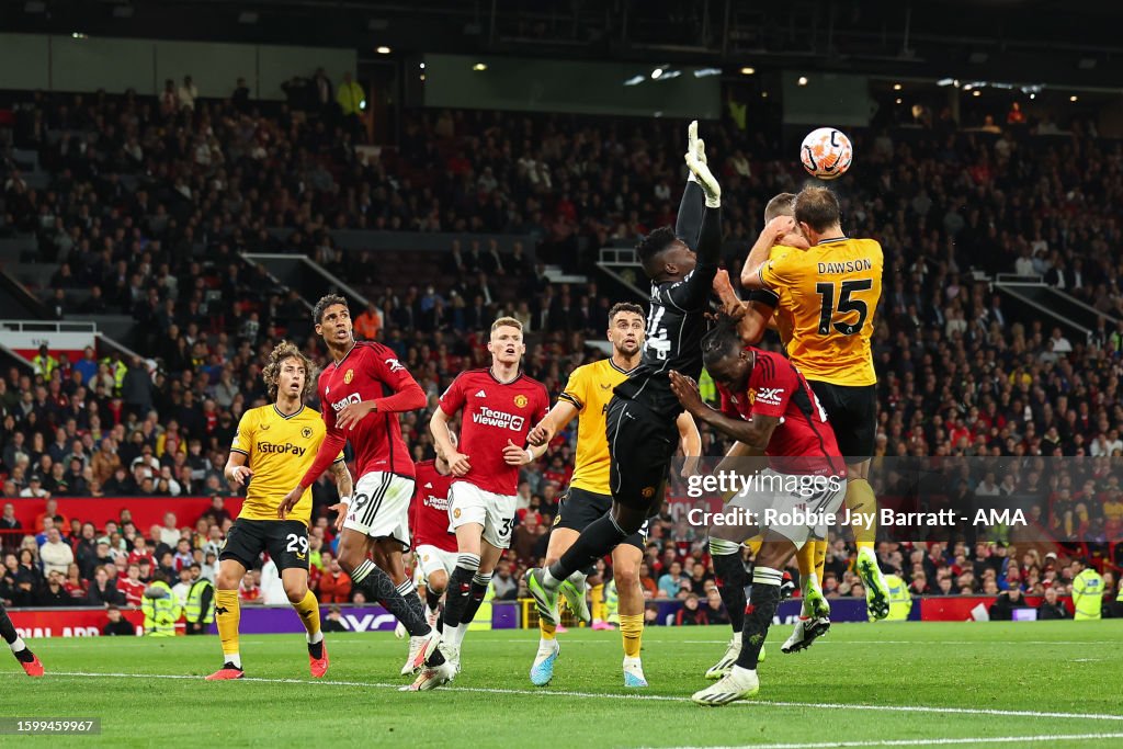 Manchester United v Wolverhampton Wanderers - Premier League