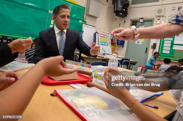 Valley Glen, CA Los Angeles Unified School District Superintendent Alberto Carvalho participates in a problem solving exercise with students at...