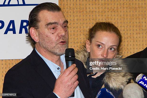 Franck Berton and Florence Cassez attend a Press conference following her release from prison in Mexico at Charles-de-Gaulle airport on January 24,...