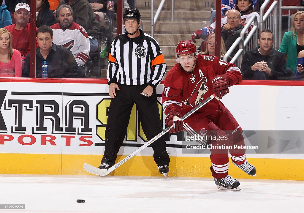 Columbus Blue Jackets v Phoenix Coyotes