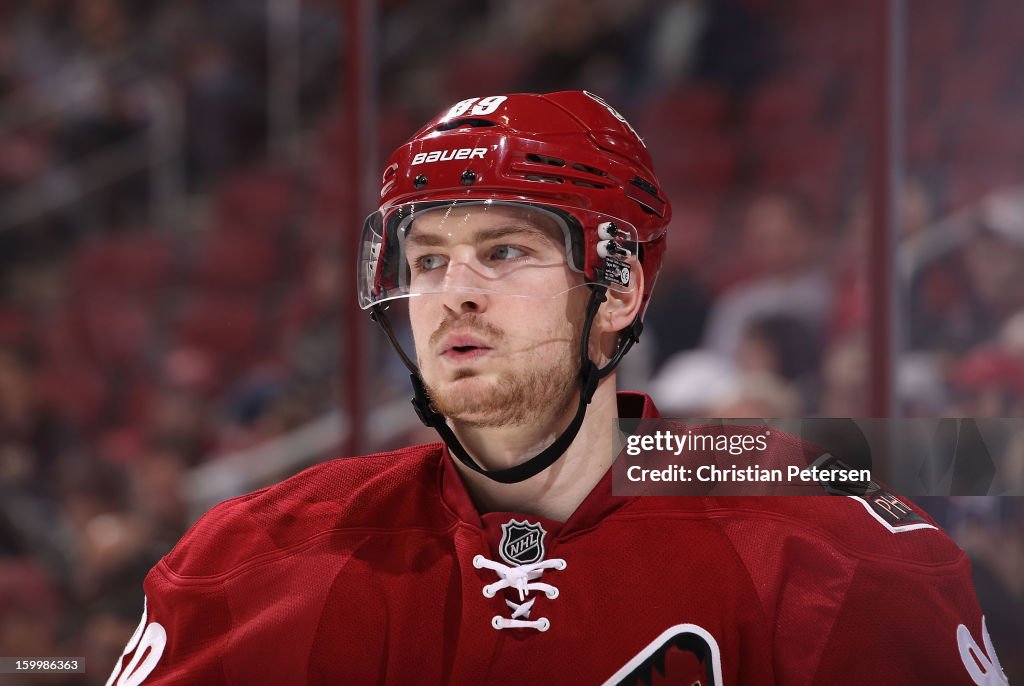 Columbus Blue Jackets v Phoenix Coyotes