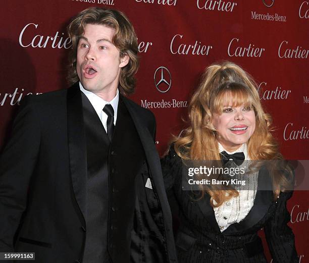 Shel Raste 38 Shel Rasten Stock Photos, High-Res Pictures, and Images - Getty Images