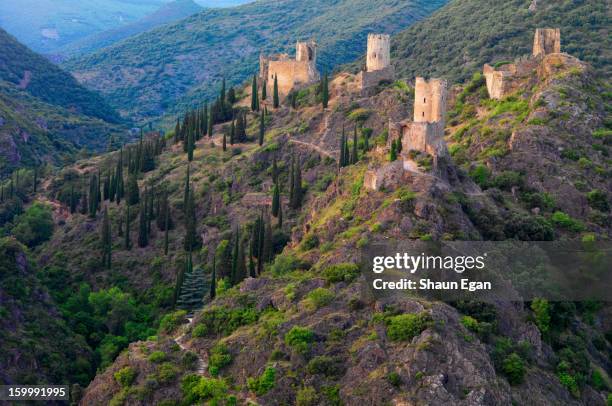 france, languedoc, lastours, cathar castles - cathar castles photos et images de collection