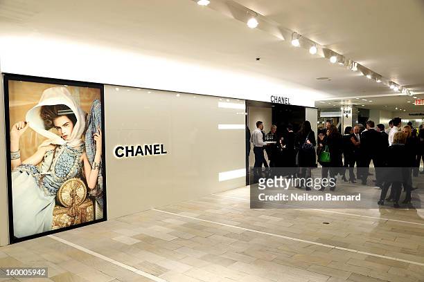 43 Bloomingdales Celebrates Newly Renovated Chanel Rtw Boutique Stock  Photos, High-Res Pictures, and Images - Getty Images
