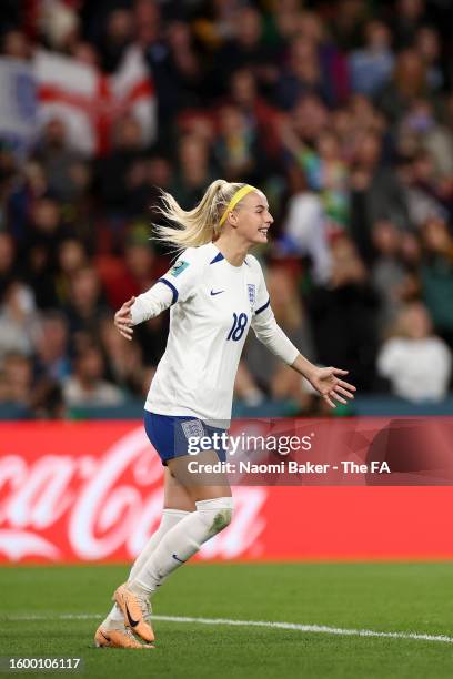 Chloe Kelly of England celebrates after scoring the winning penalty during the penalty shoot out during the FIFA Women's World Cup Australia & New...