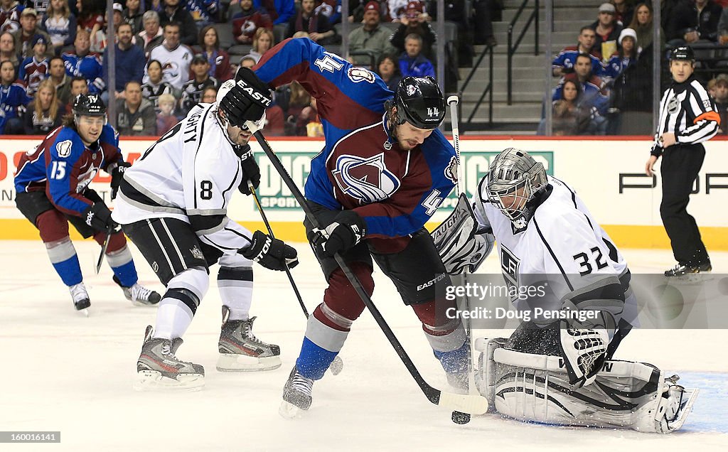 Los Angeles Kings v Colorado Avalanche