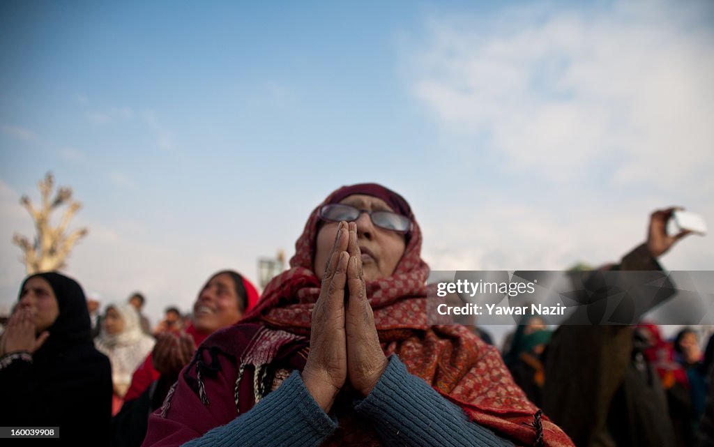 Muslims Celebrate The Prophet Mohammed's Birthday