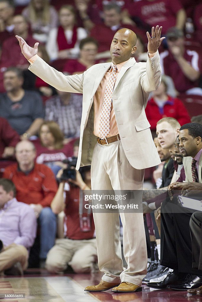 Mississippi State Bulldogs v Arkansas Razorbacks