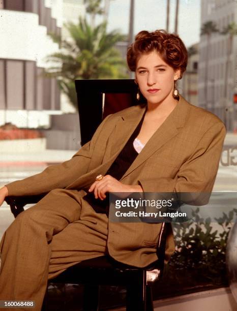 Actress Mayim Bialik poses for a portrait circa 1995 in Los Angeles, California.