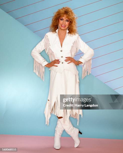 Dottie West Photos and Premium High Res Pictures - Getty Images