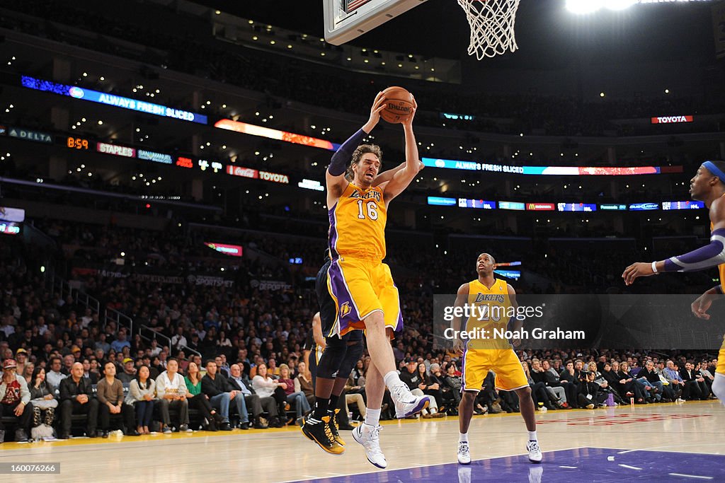 Utah Jazz v Los Angeles Lakers