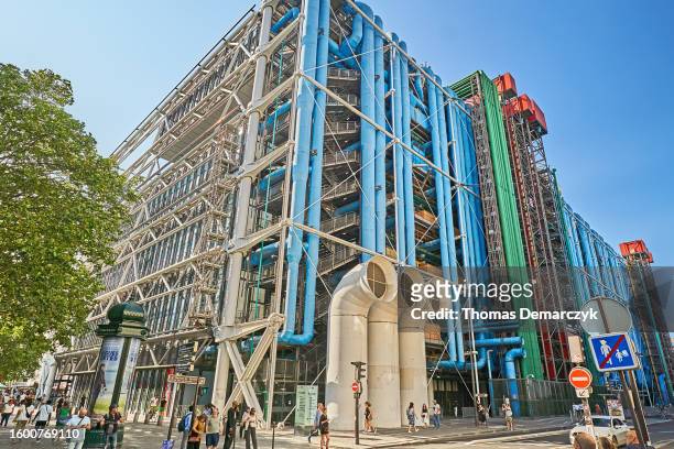 paris - centre georges pompidou stock pictures, royalty-free photos & images