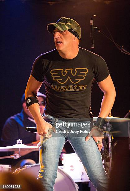 Trent Tomlinson performs in concert at 8 Second Saloon on January 25, 2013 in Indianapolis, Indiana.