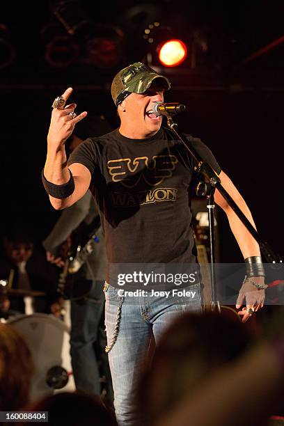 Trent Tomlinson performs in concert at 8 Second Saloon on January 25, 2013 in Indianapolis, Indiana.