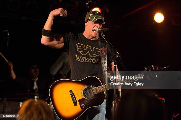 Trent Tomlinson performs in concert at 8 Second Saloon on January 25, 2013 in Indianapolis, Indiana.