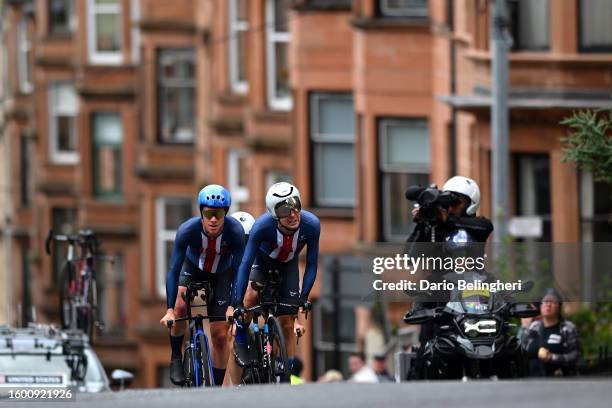 Lawson Craddock William Barta and Team United States sprint during the Team Time Trial Mixed Relay a 40.3km race from Glasgow to Glasgow at the 96th...