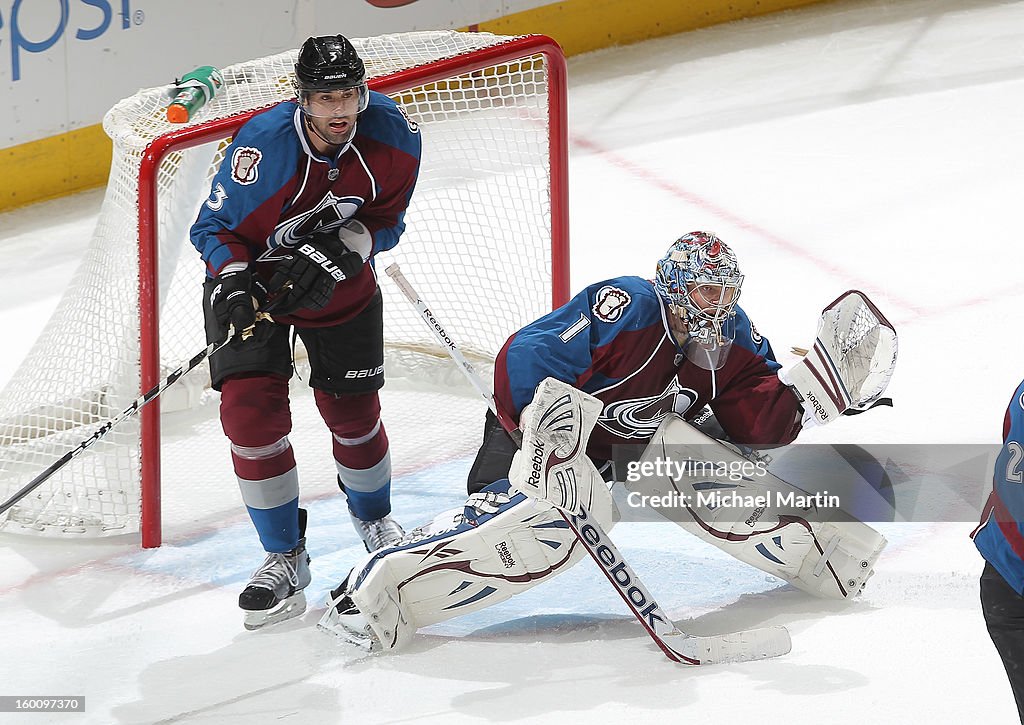 Columbus Blue Jackets v Colorado Avalanche