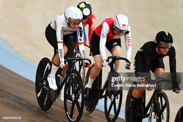 180 Lea Lin Teutenberg Stock Photos, High-Res Pictures, and Images ...