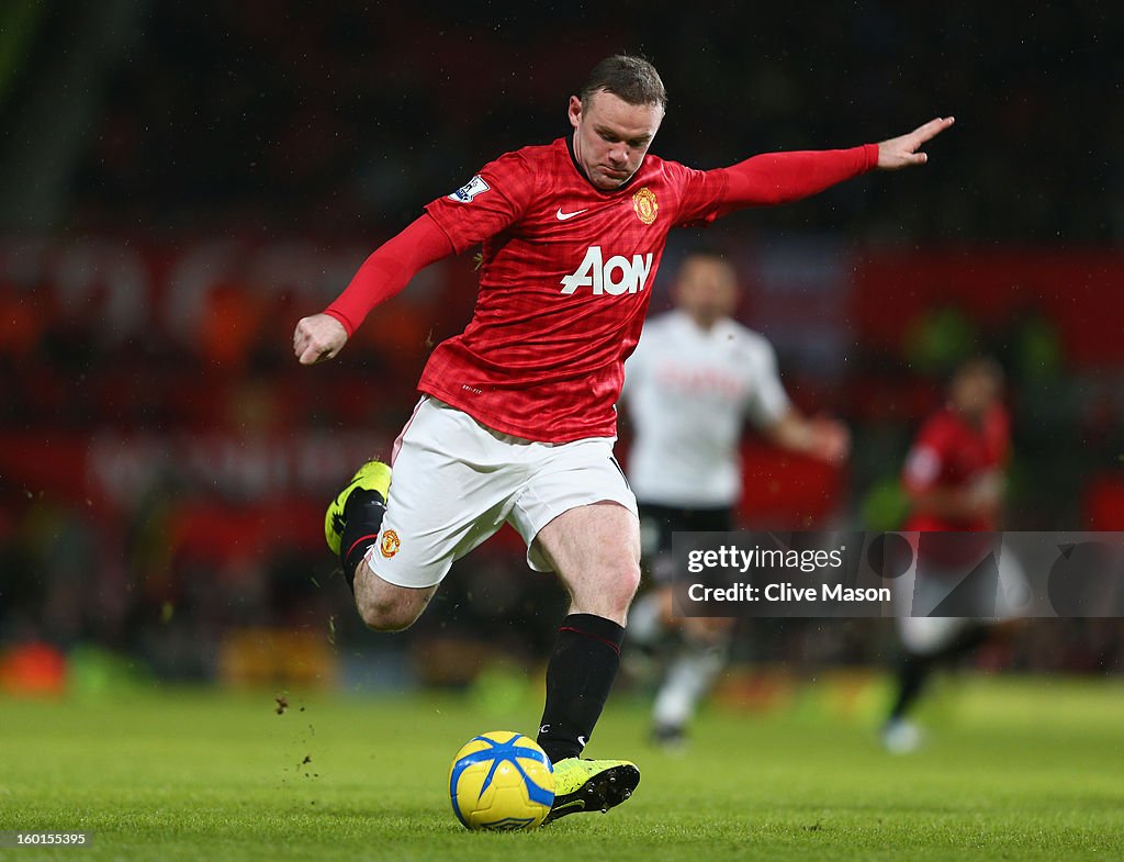 Manchester United v Fulham - FA Cup Fourth Round