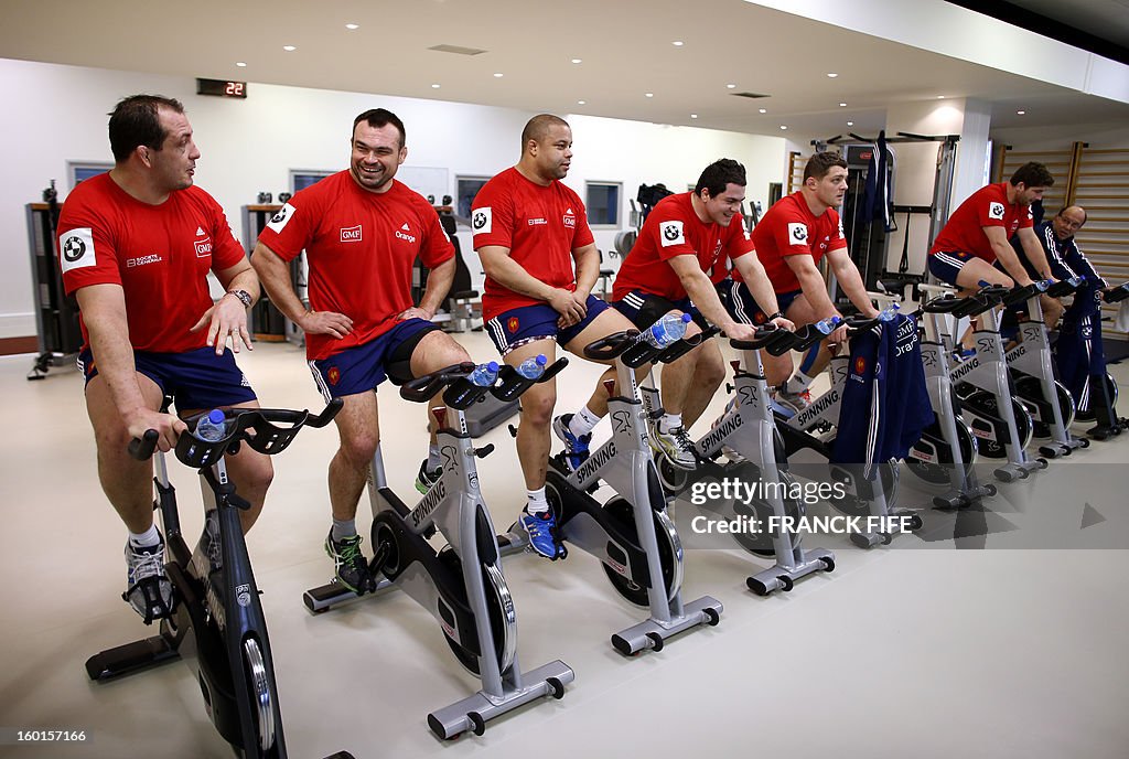 RUGBYU-6NATIONS-FRA-TRAINING