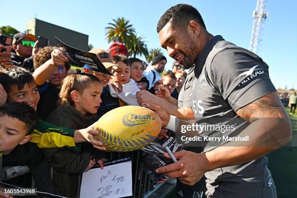 New Zealand All Blacks Autograph Session Photos And Premium High Res new-zealand-all-blacks-autograph-session-photos-and-premium-high-res