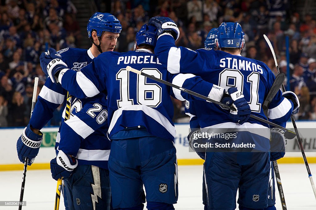 Philadelphia Flyers v Tampa Bay Lightning